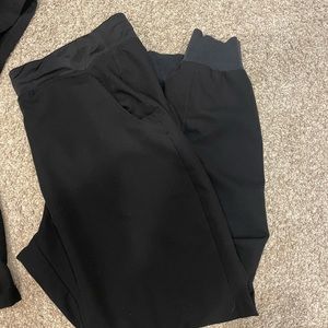 Figs scrubs-women’s size large black